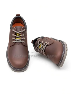 Men's Brown Leather Chukka Boots