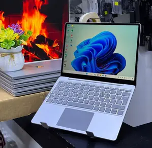 Microsoft Surface Go Laptop 8GB RAM, 256GB SSD