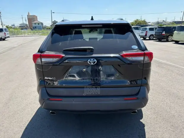 Toyota RAV4 Adventure 2019 Black - 1