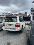 Toyota Land Cruiser Cygnus V8 2002 - 4