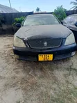 Toyota Crown Athlete 2003 Black - 2