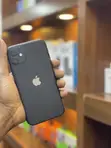 Apple iPhone 11 64GB Black - 1