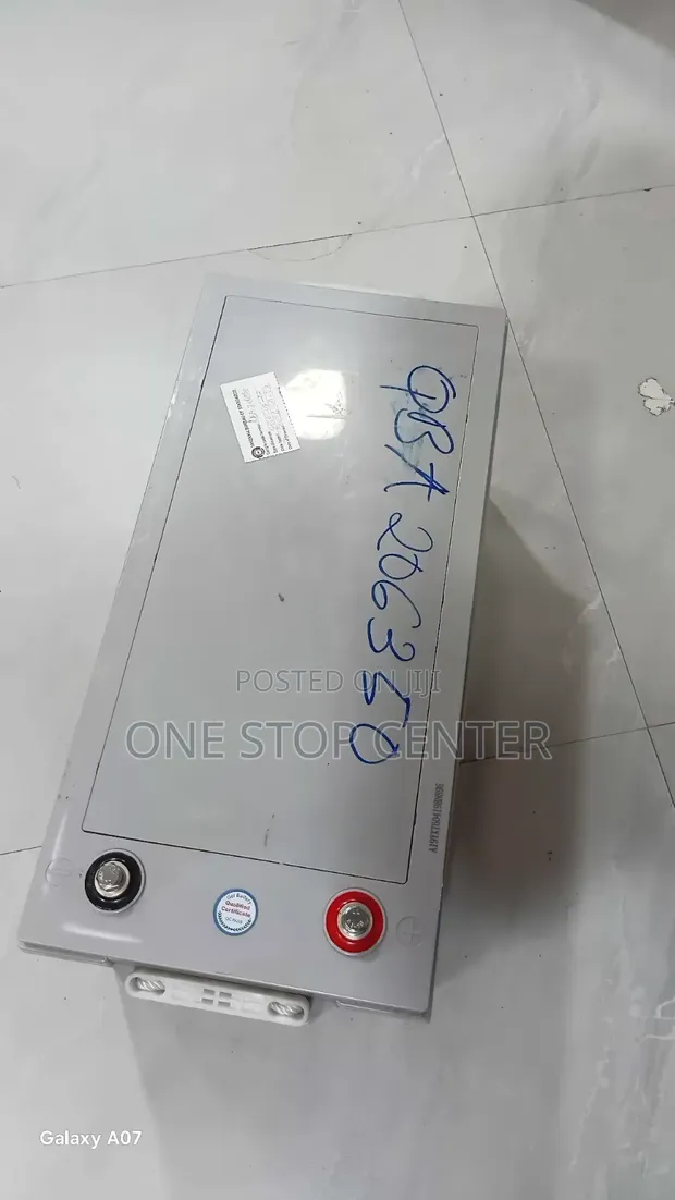 Sunshine Solar Battery 12V 200Ah - 1