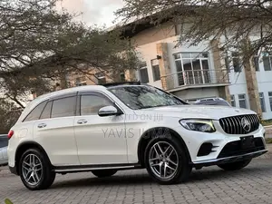 Mercedes-Benz GLC250 2016 White