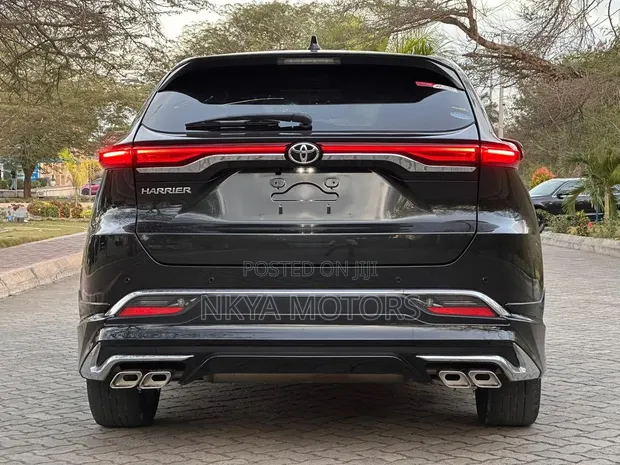2020 Toyota Harrier Z Package - 1