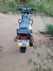 TVS HLX 125 2025 Black - 4