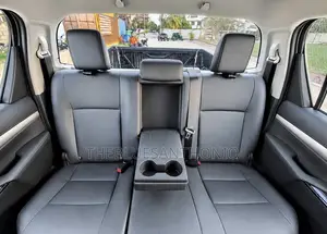 New Toyota Hilux Revo 2025 Double Cabin