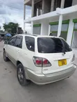 Toyota Harrier 2002 - 4