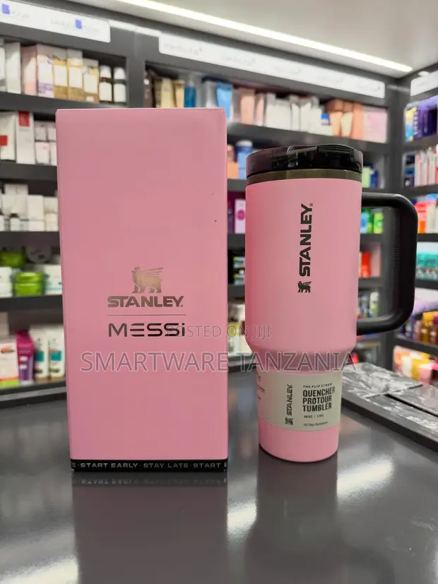 Stanley Quencher Pro Tumbler 40 Oz Pink - 1