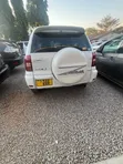 Toyota RAV4 1.8 SUV 2005 White - 2