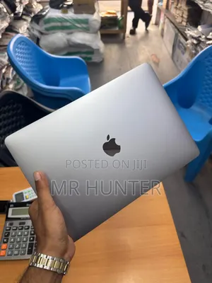 Apple MacBook Air 2019 13" 8GB RAM, 256GB SSD