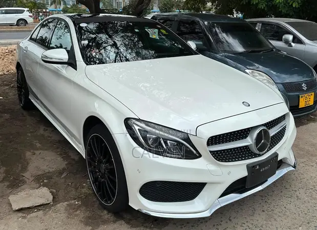 Mercedes-Benz C200 2016 - 1