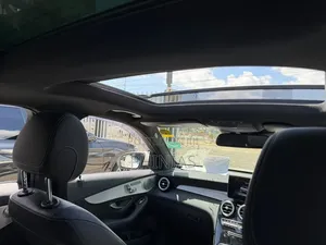 Mercedes-Benz GLC250 2016 White