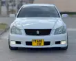 Toyota Crown 2007 White - 4