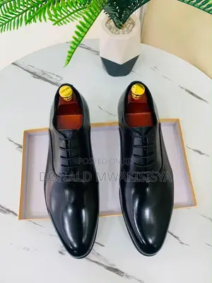 Wholecut Oxford Dress Shoes