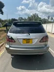 Toyota Harrier 2002 Silver - 4