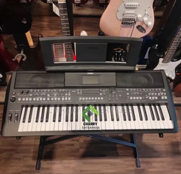 Yamaha PSR SX 600 Kinanda cha Dijitali - 1