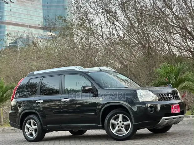 Nissan X-Trail 2008 Black - 1