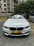 BMW 320i Sedan RWD 2012 White - 3