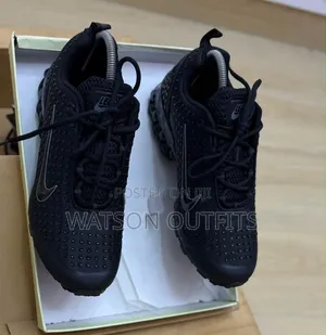 Men's Nike Air Max Leather Sneakers - 5 Colors