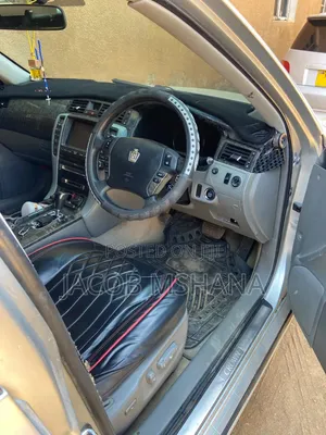 Toyota Crown Athlete 2002