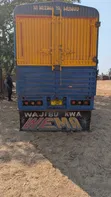 Mitsubishi Canter Lori Ndogo Tani 3.5 - 4