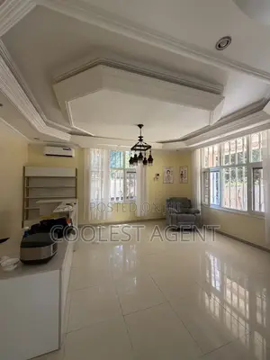 5-Bedroom Duplex for Rent in Oyster Bay