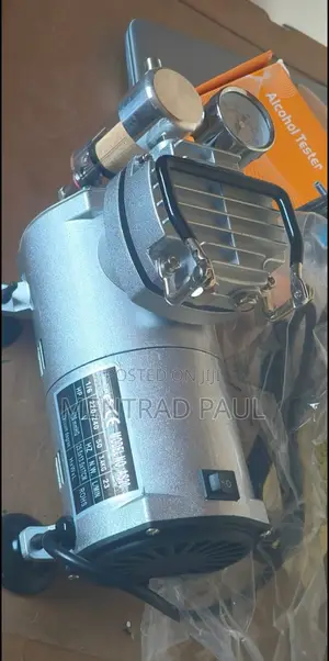 Oil-Free Vacuum Pump for Filtration