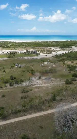 New Plot Near Beach - Mapinga