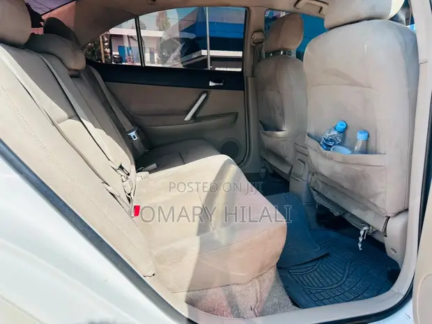 Toyota Premio 2005 White - 1