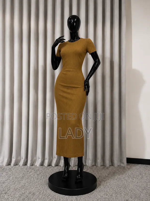 R&B Mustard Ribbed Bodycon Mid-Calf Dress - Size M - 1