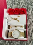 New Lady Brand Watch Set - 3