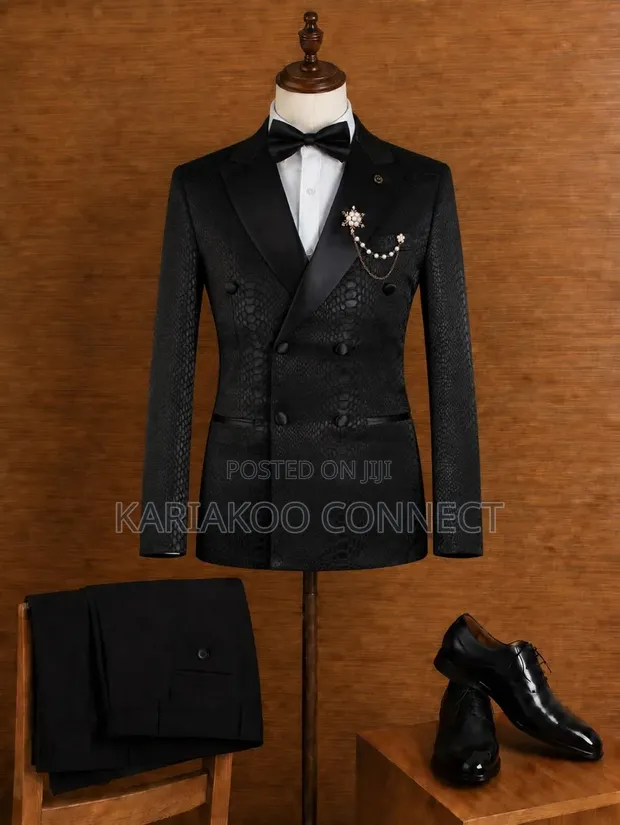 Iconic Modern Double Breasted Suit - 1