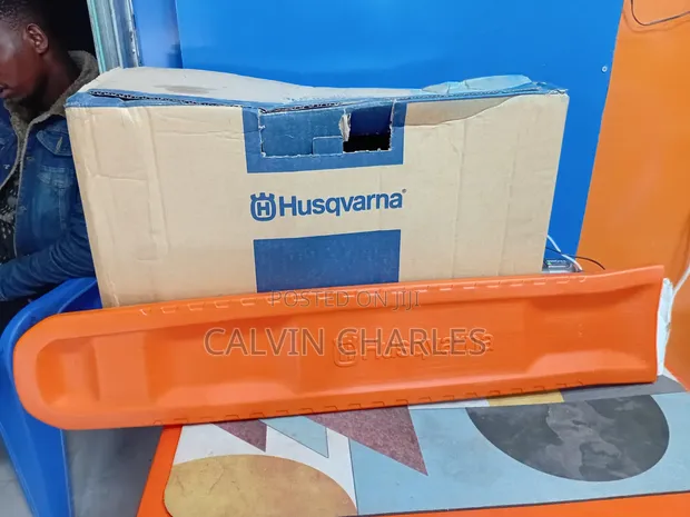 Husqvarna Heavy Duty Chainsaw - 1