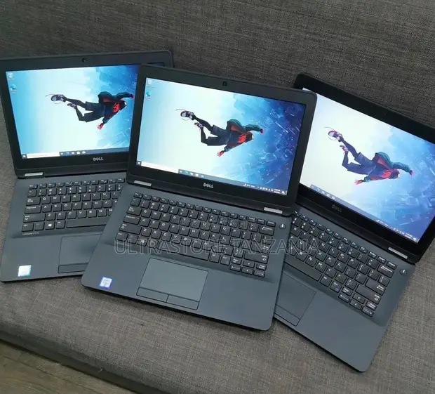Laptop Dell Latitude 12 E7270 - 8GB RAM, 256GB SSD, Core i5 - 1