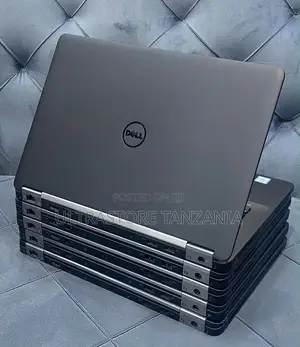Dell Latitude 12 E7270 Laptop - 8GB RAM, 256GB SSD, Core i5