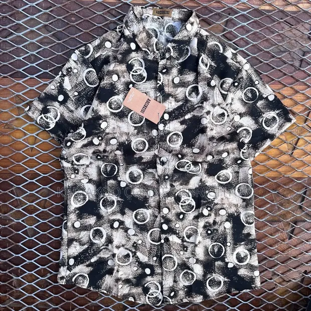 Aocibeisi Monochrome Art Shirt - 1