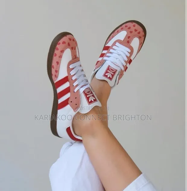 Luxe Kicks Heart Eyes Samba Sneakers - 1