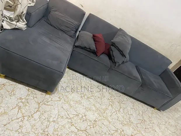 Sofa ya L - Imetumika - 1