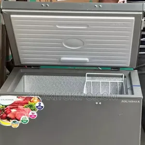 Solar Max Chest Freezer 100L