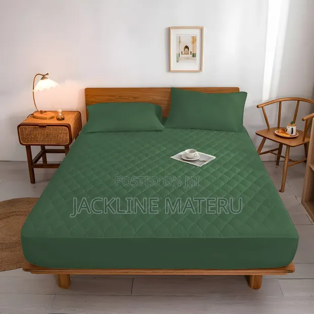 Waterproof Mattress Protector (6x6) - 1