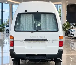 Toyota HiAce 2001