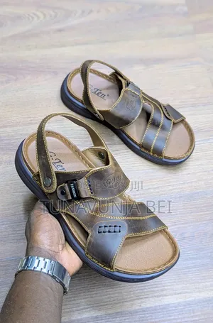 G Ten Men's Leather Sandals