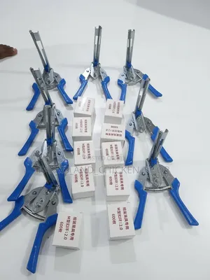 Cage Mesh Pliers