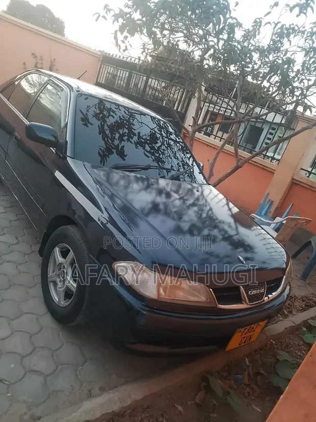 Toyota Carina Ti 1999 Black - 1
