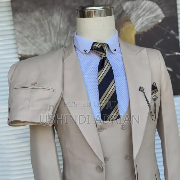 Vanguard Gentleman 3-Piece Suit by St. Oscar Turkey - 1