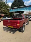 Toyota Hilux Double Cabin 2003 - 1
