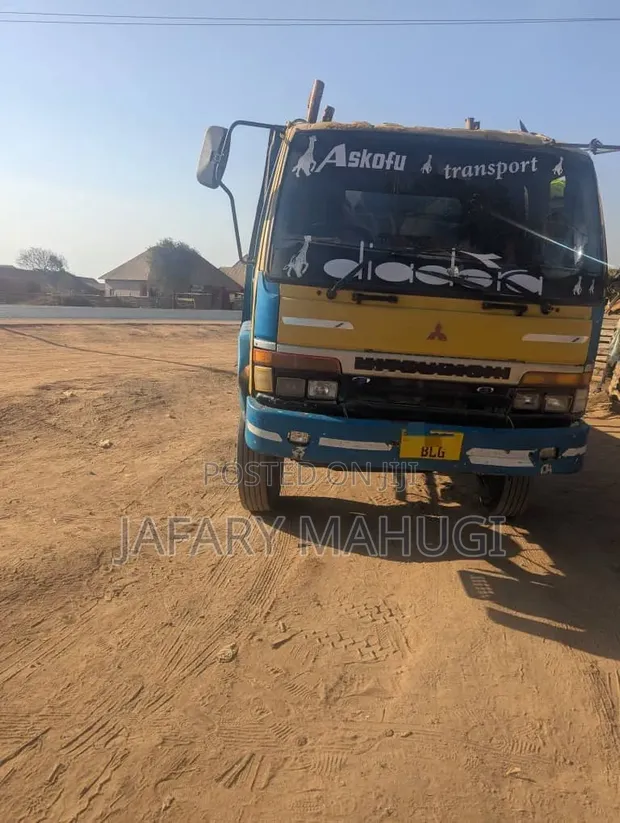 Mitsubishi Fuso 6D17 Engine Truck - 1