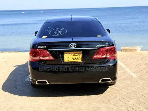 Toyota Crown 2009 Black - 1