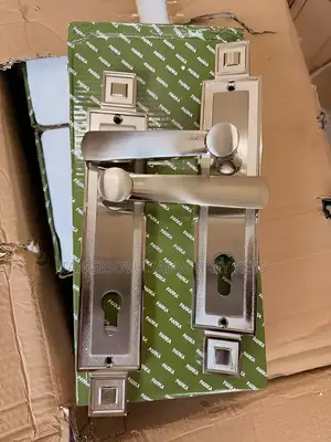 Large Parka Door, Exterior Door, Negotiable
